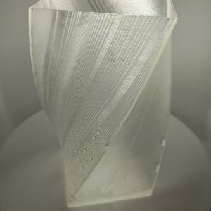 Spiralvase Tetragon Transparent 01
