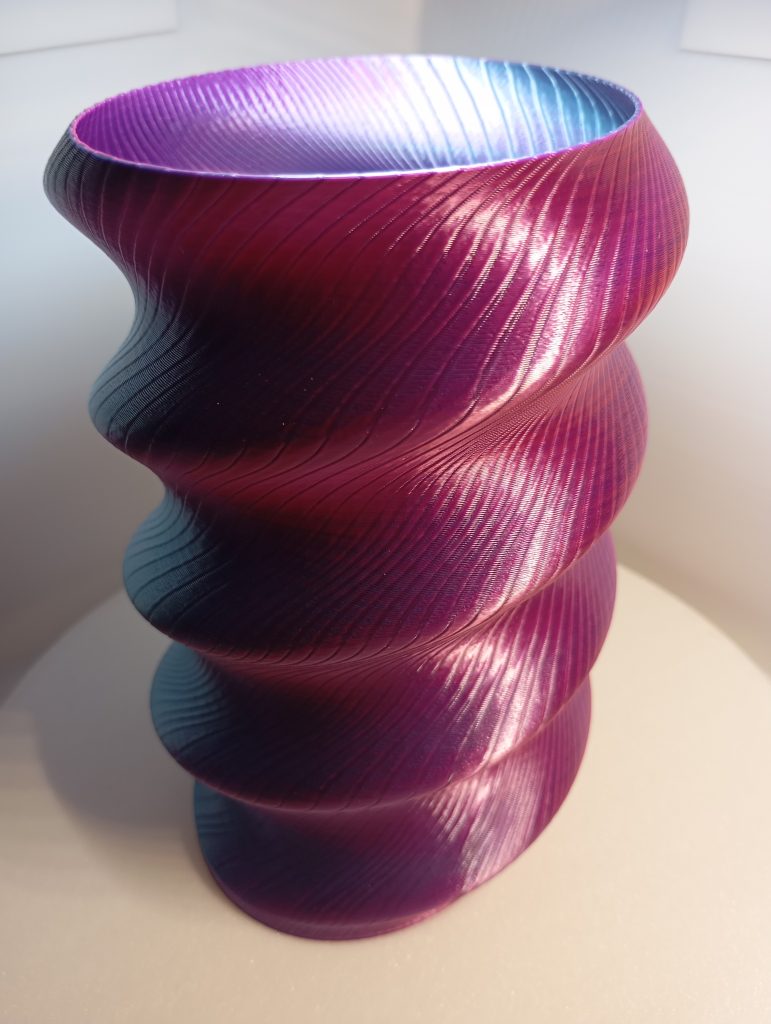 Spiralvase Ellipse 01